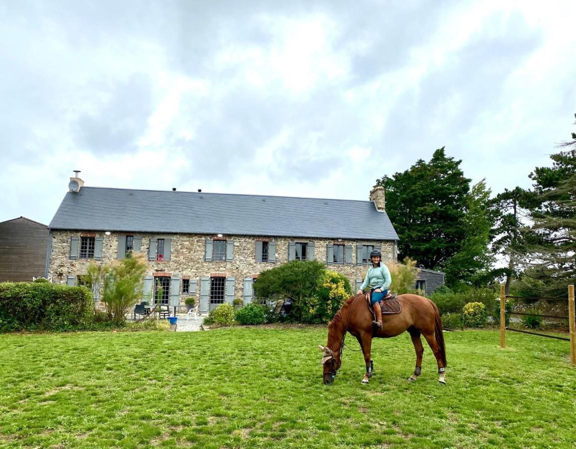 Gite Ouest De La Pointe D'Agon Exterior photo
